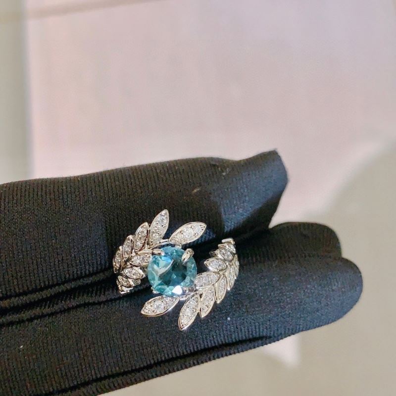 CHAUMET